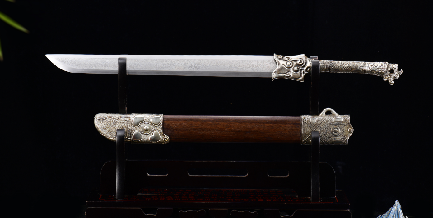 春雷刀：刀锋里的江湖与匠心- 龙泉宝剑官方网站丨正宗中华老字号龙泉